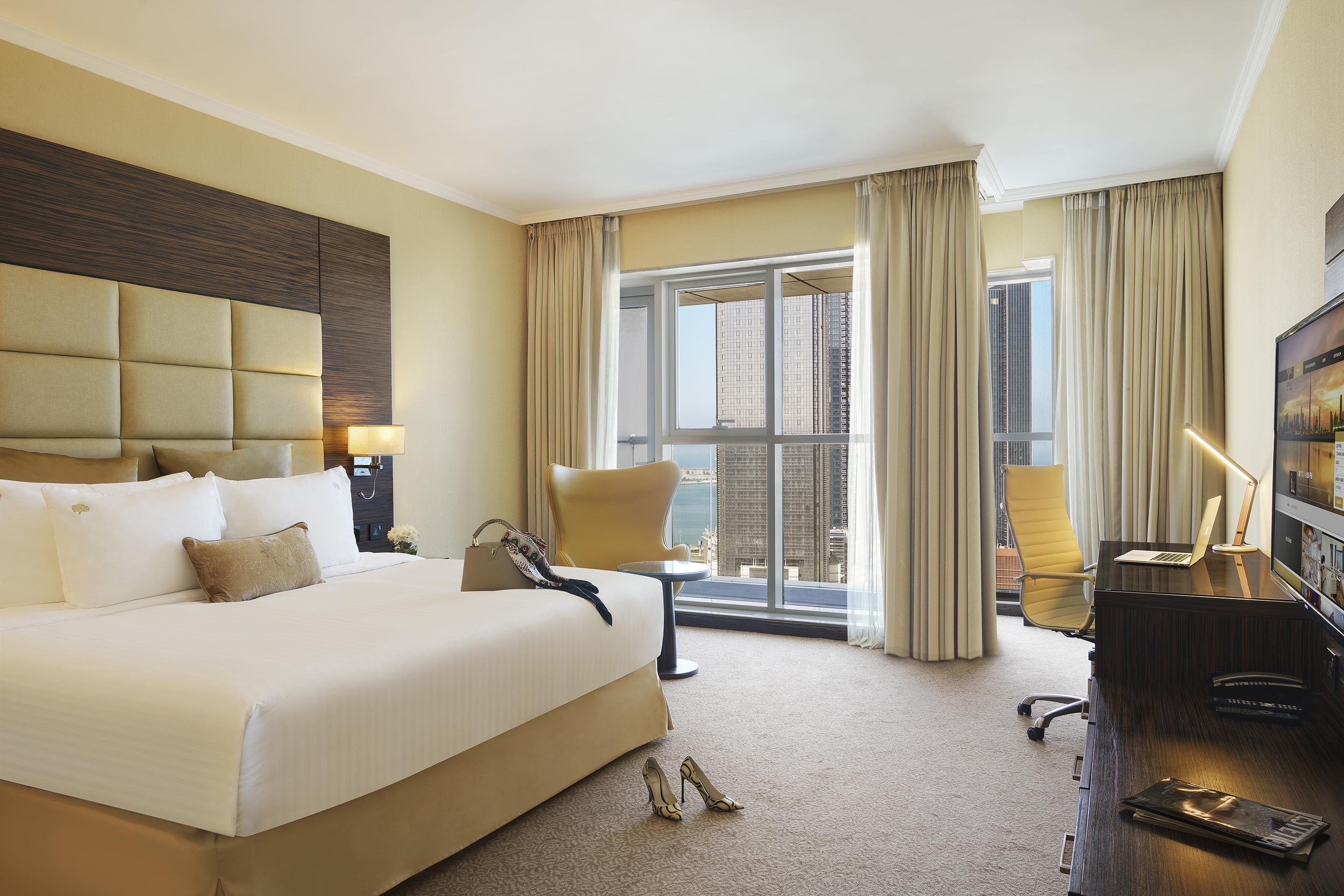 Hotel Jannah Burj Al Sarab Abu Dhabi Esterno foto A room at the Jumeirah Emirates Towers Hotel