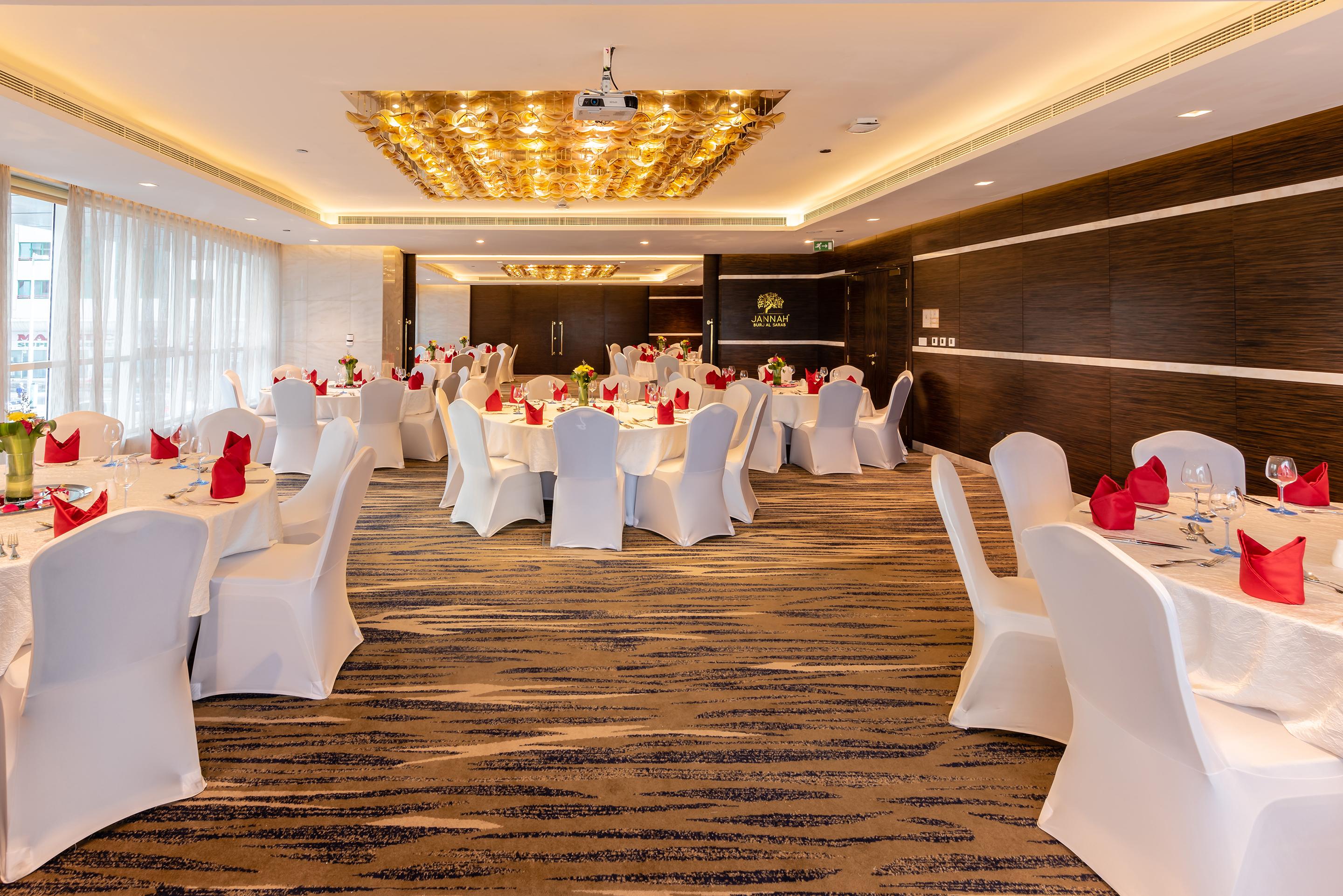Hotel Jannah Burj Al Sarab Abu Dhabi Esterno foto The ballroom